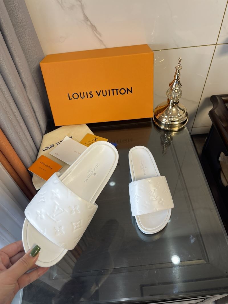 Louis Vuitton Slippers